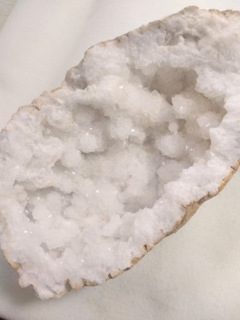 水晶ジオード2.36kg