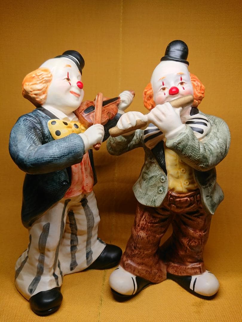 【美品】ピエロ　陶器　イタリア　置物　インテリア　工芸品　美術品　A4007