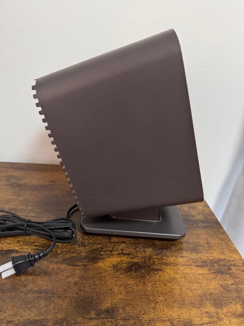 ±０ リフレクトヒーター XHS-Z310 タイマー・首振り機能付き　ブラウン