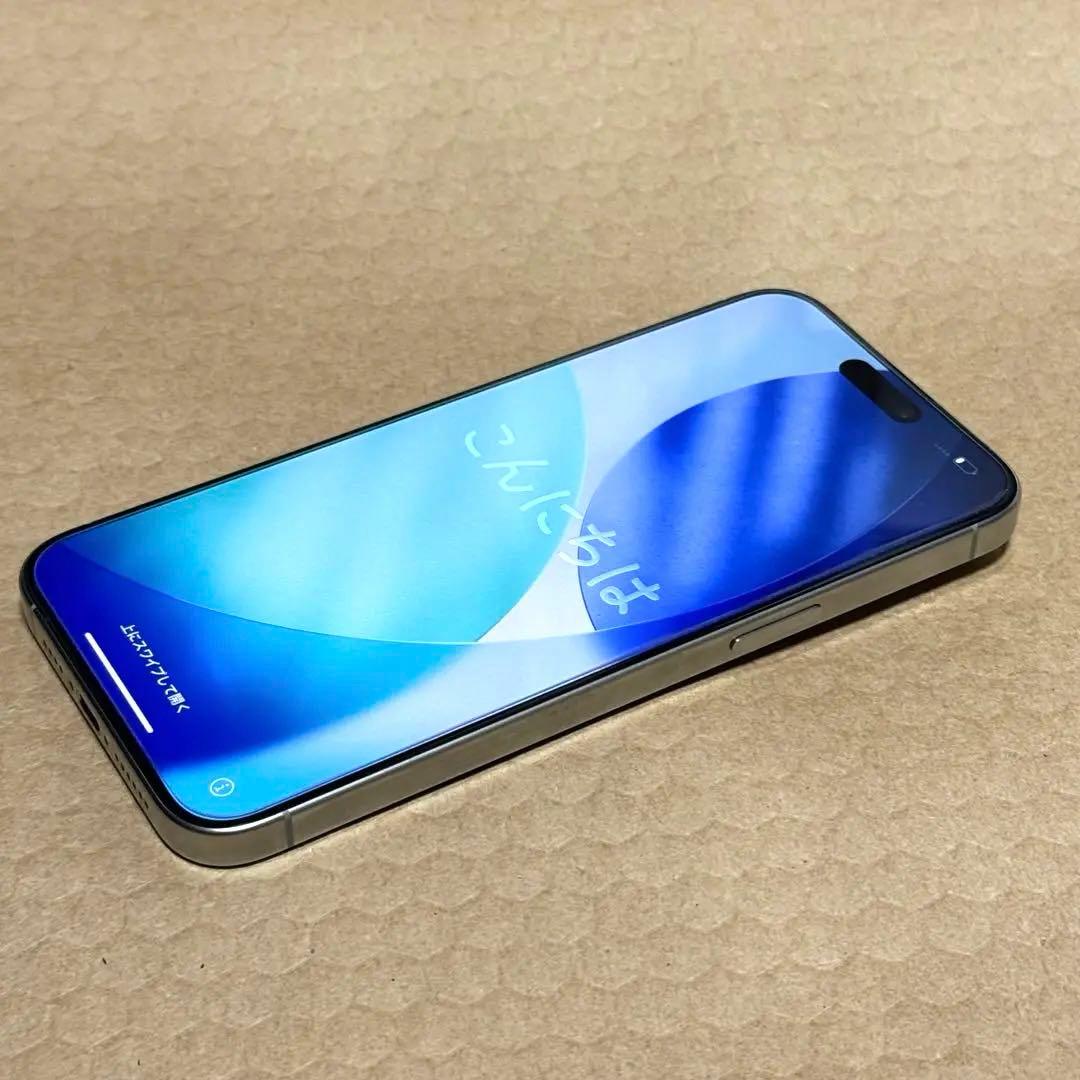 ズ*イ 【美品】Apple iPhone15 Pro Max 256GB