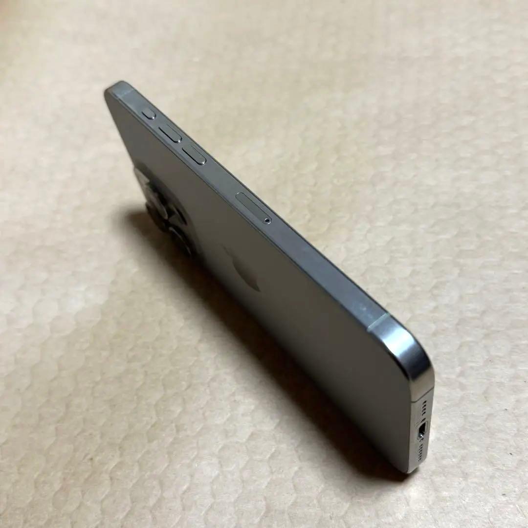 ズ*イ 【美品】Apple iPhone15 Pro Max 256GB