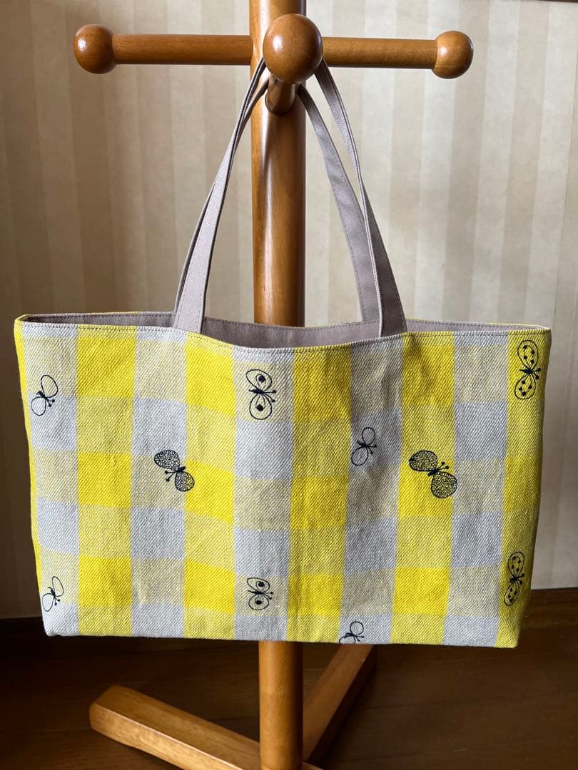 ハンドメイド　トートバッグ　ミナペルホネン choucho