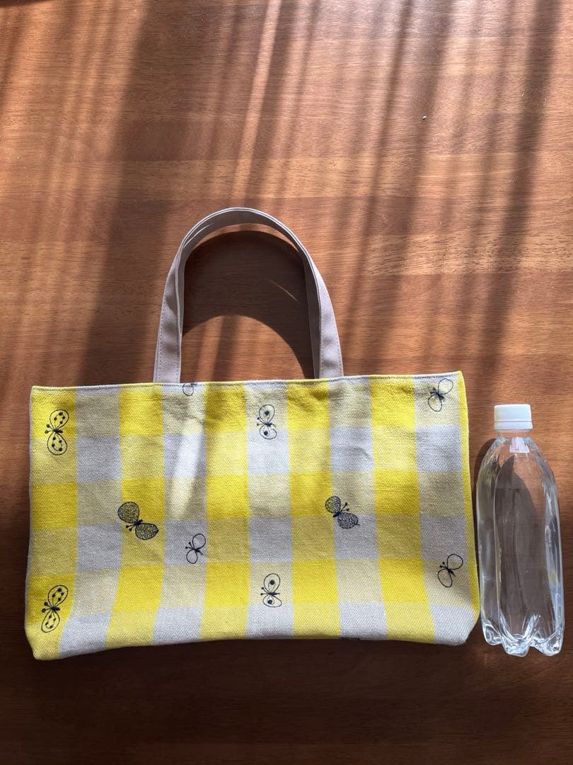 ハンドメイド　トートバッグ　ミナペルホネン choucho
