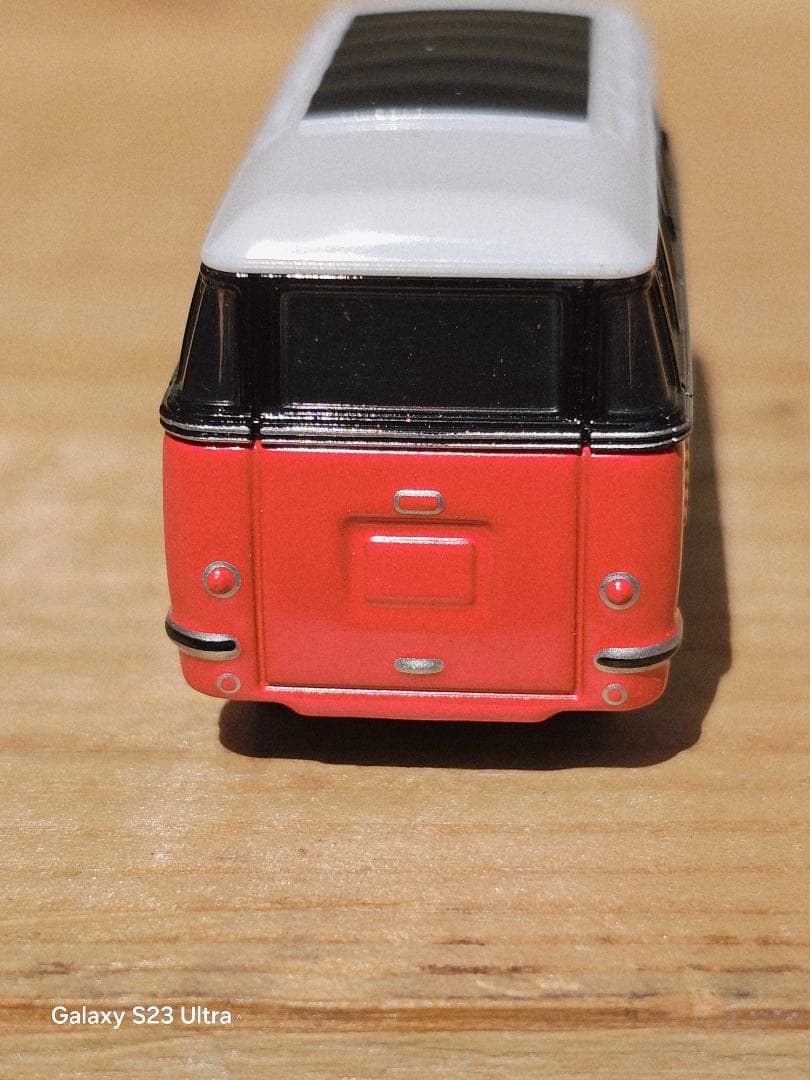 トミカ Volkswagen Type II ミニカー１９７７年、PREMIUM