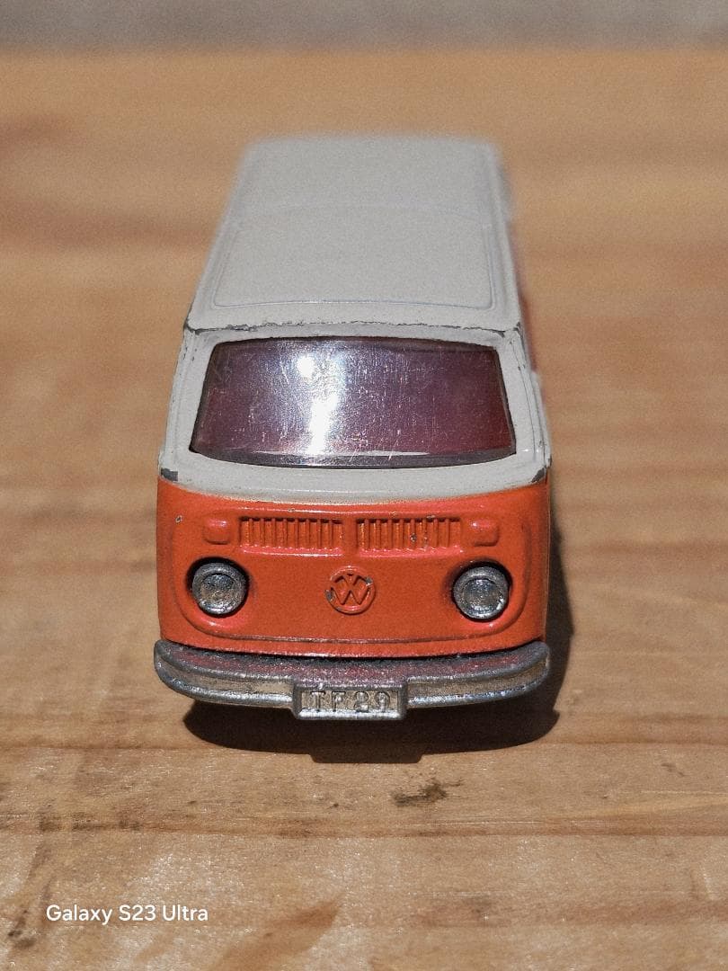 トミカ Volkswagen Type II ミニカー１９７７年、PREMIUM