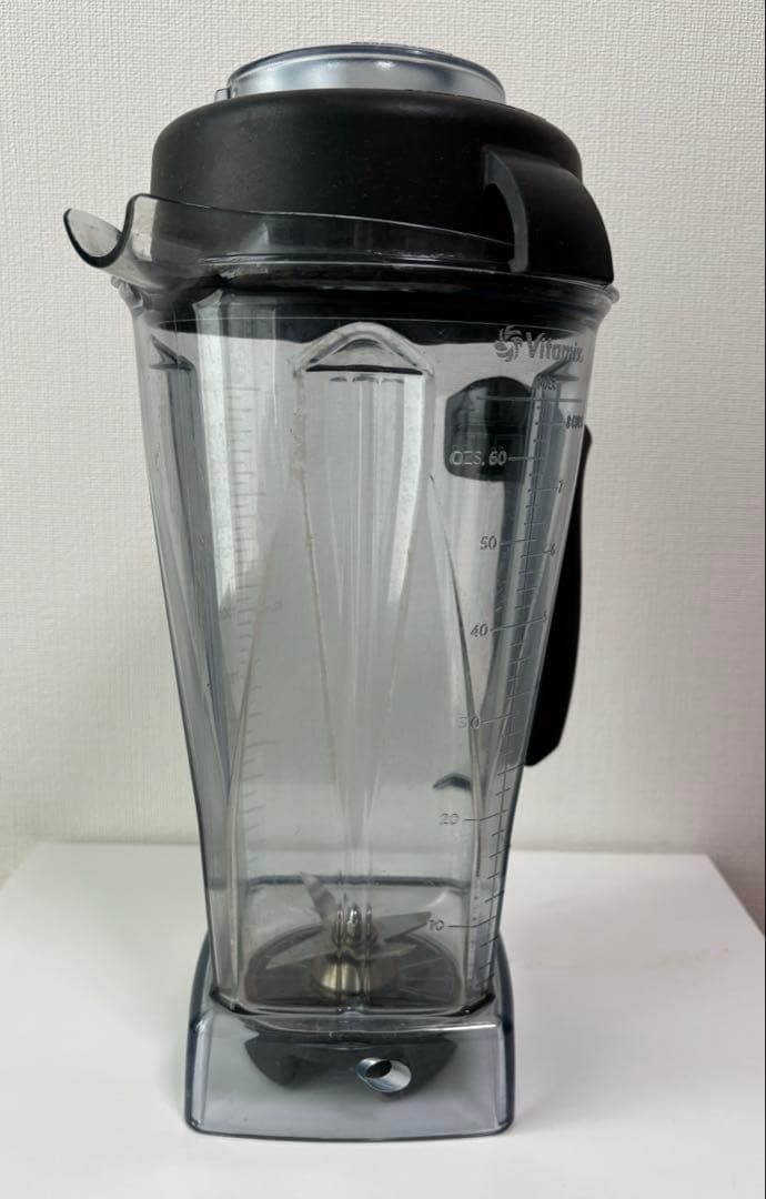 VITAMIX バイタミックス　ホワイト　VM0111