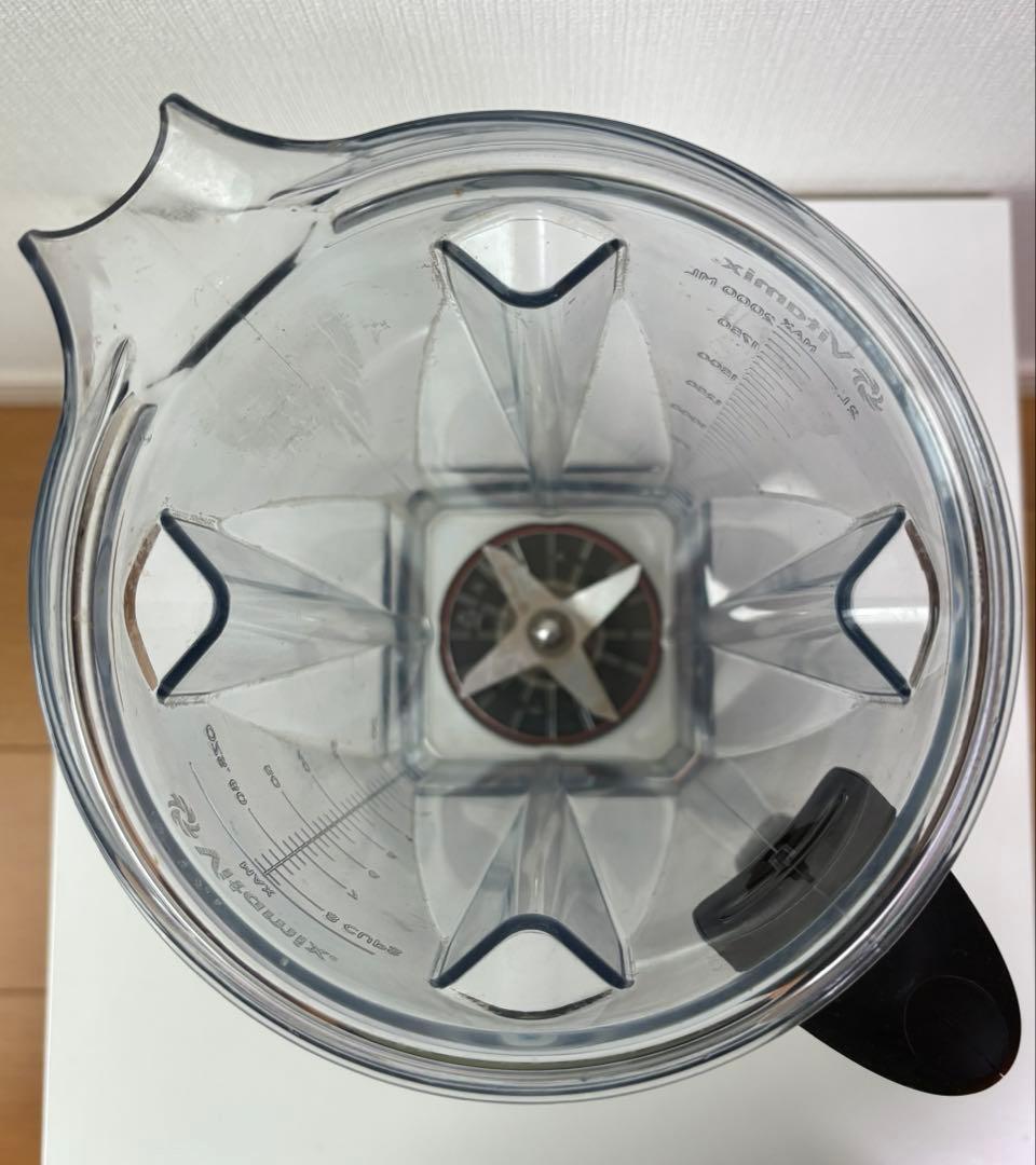 VITAMIX バイタミックス　ホワイト　VM0111