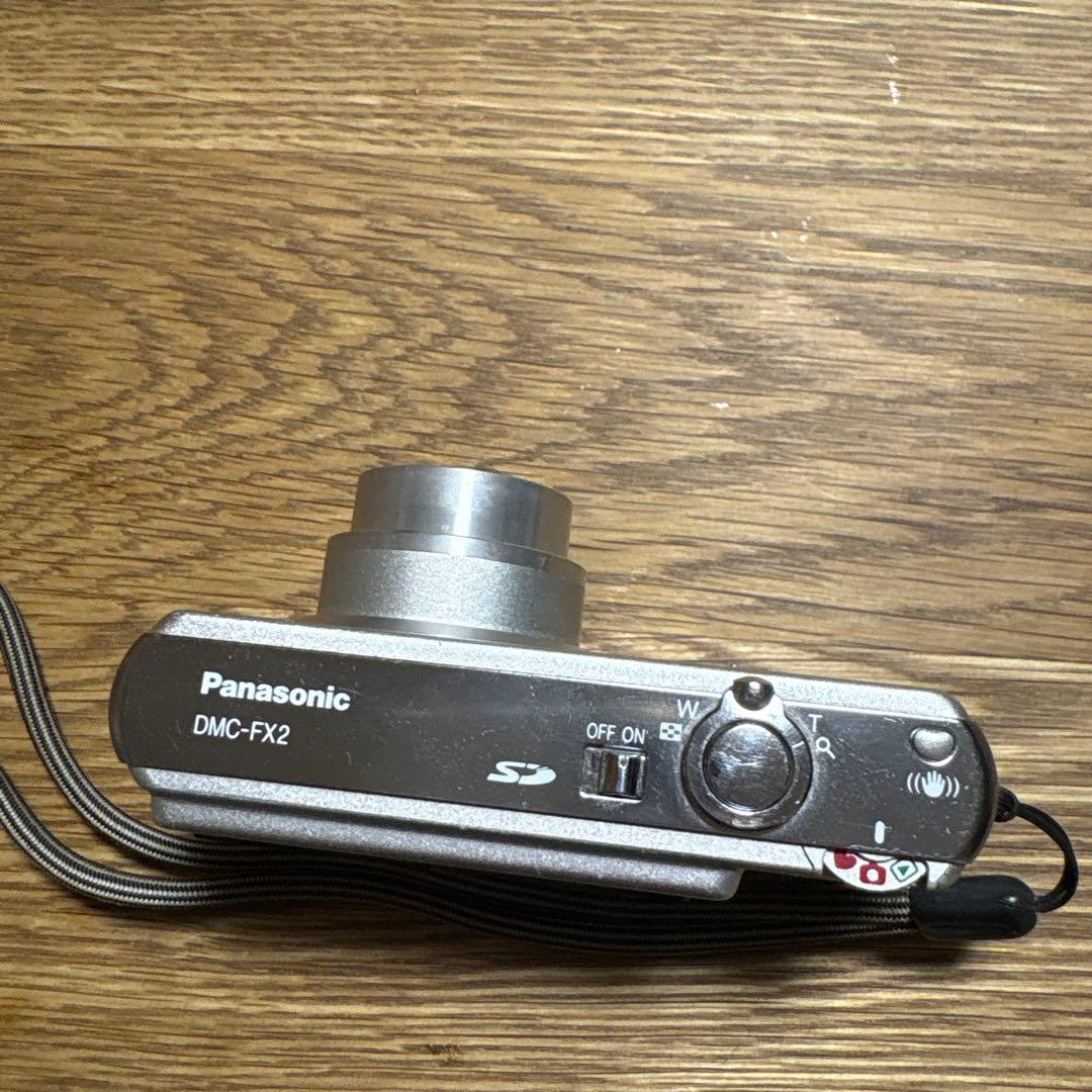 Panasonic DMC-FX2 シルバー