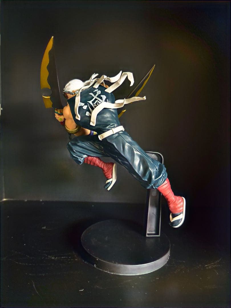 鬼滅の刃　宇髄天元　フィギュア　サプライ　リペイント　塗装