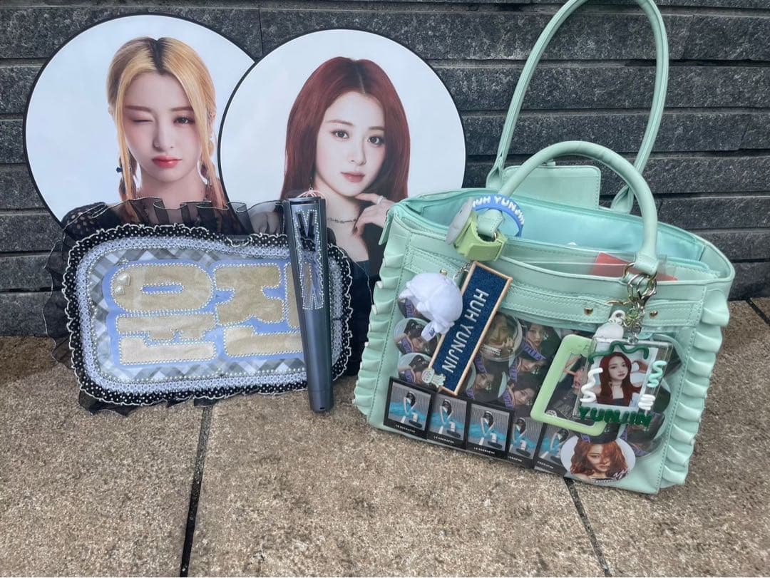 ユンジン 缶バッジ20個セット