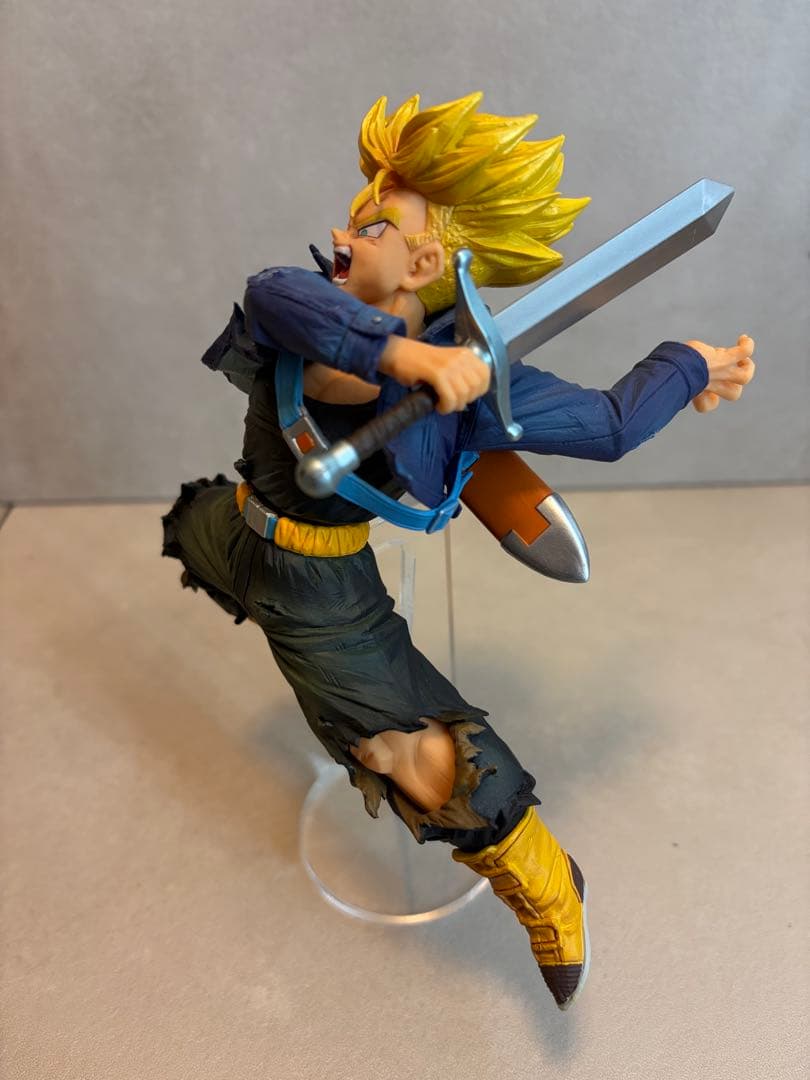 bwfcドラゴンボール トランクス フィギュア【アクリル台座付き】