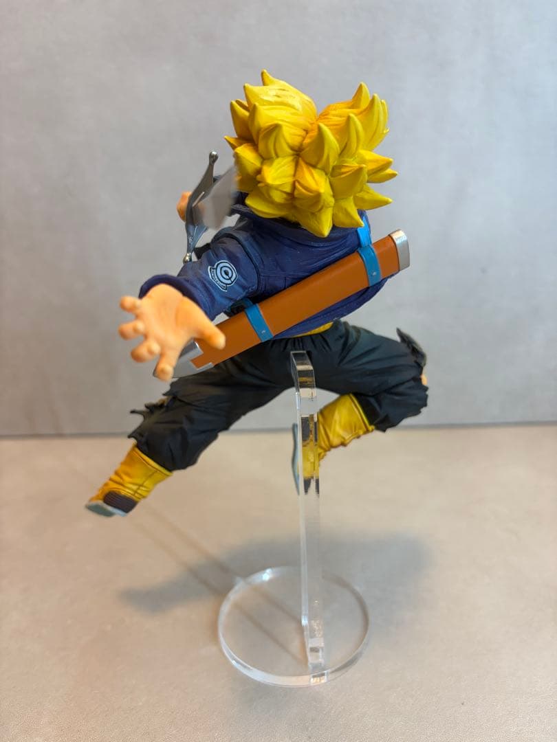 bwfcドラゴンボール トランクス フィギュア【アクリル台座付き】