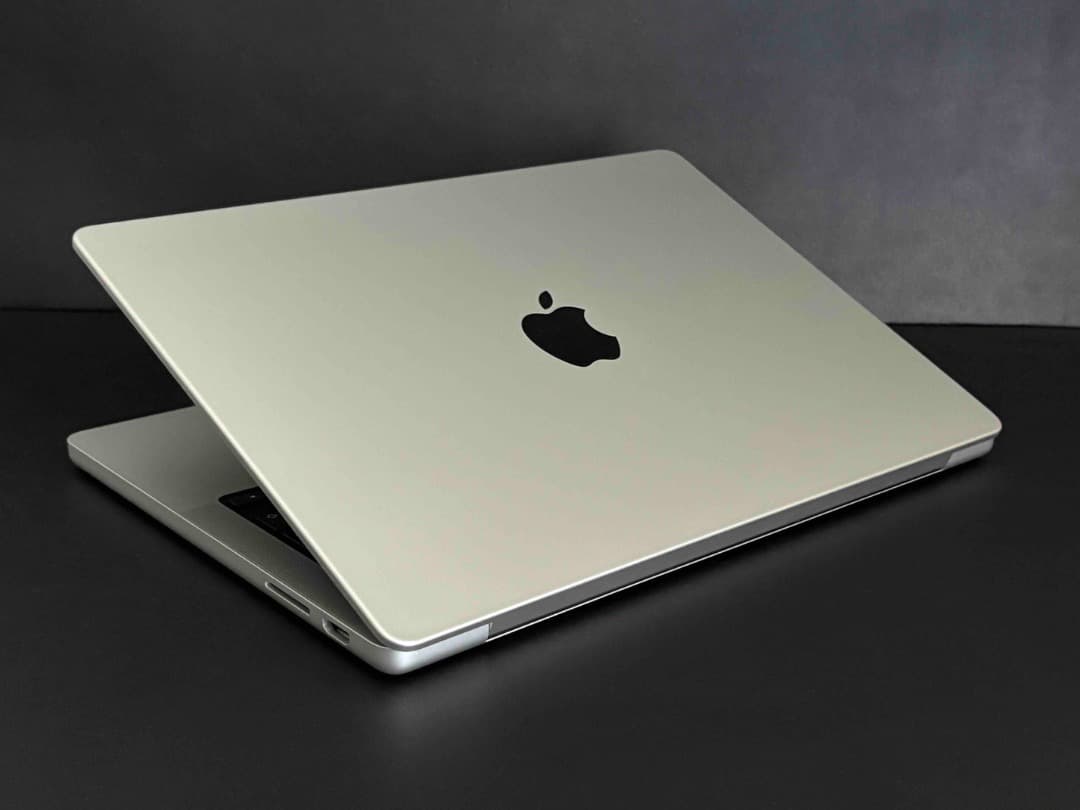 【美品】MacBook Pro (14㌅, M3, Nov2023)バッテリー◎