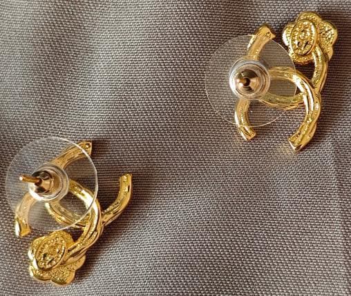 ココマーク カメリア ピアス ゴールド アクセサリー
