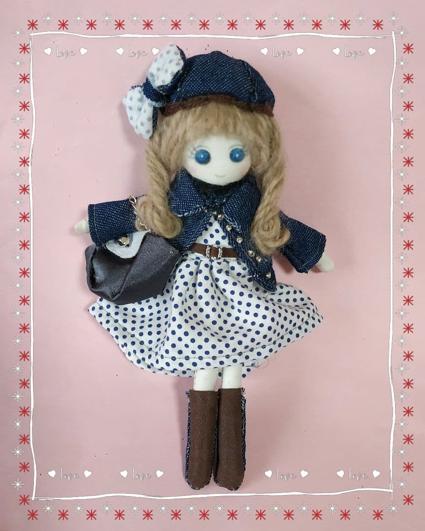 ドールチャーム　バッグチャーム　ハンドメイド人形