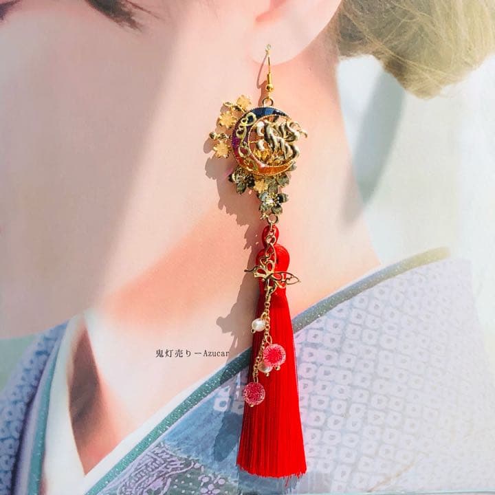 狐の嫁入り　鬼灯と彼岸花傘と九尾狐の和風ピアス イヤリング(3点セット)プラ板