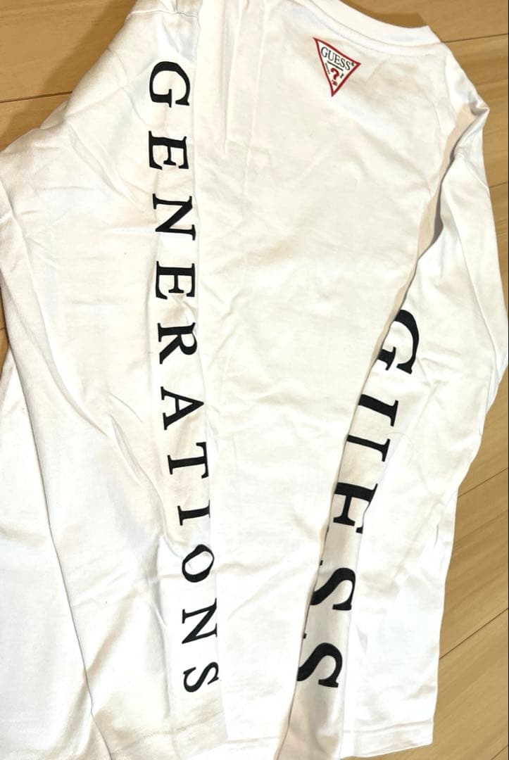【2018限定】GENERATIONS×GUESS 袖ロゴ S 白 ロンT