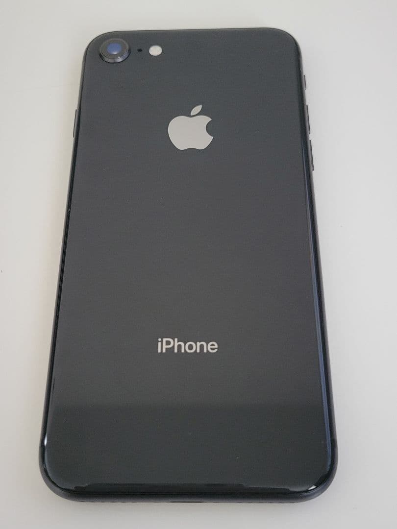 iPhone8 64GB スペースグレイ SIMフリー