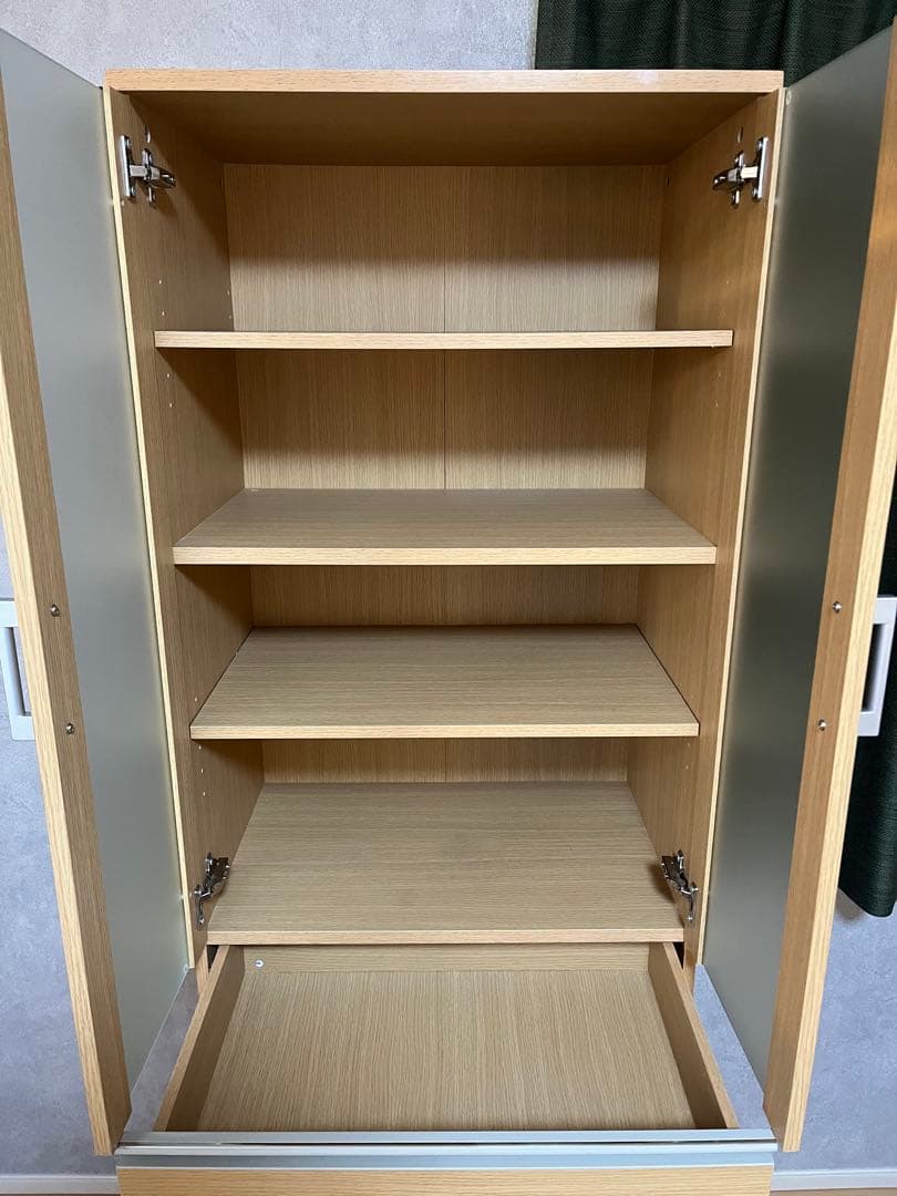 ニトリ　食器棚　キッチンボード