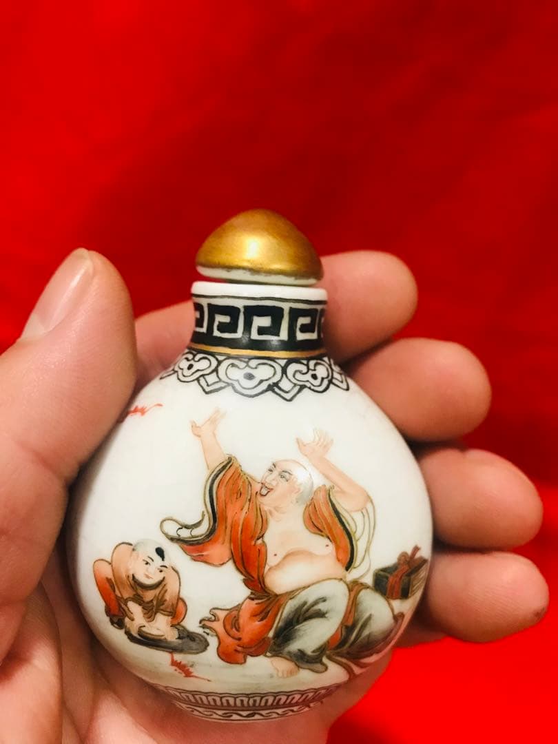 中国 景德鎮 陶磁鼻煙壺 手絵 「笑面佛」