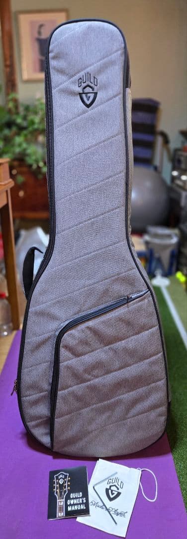 ギター GUILD OM-120