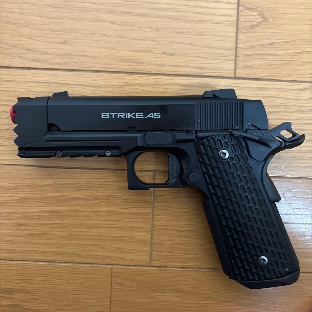 ストライクウォーリア (STRIKE .45) ガスガン