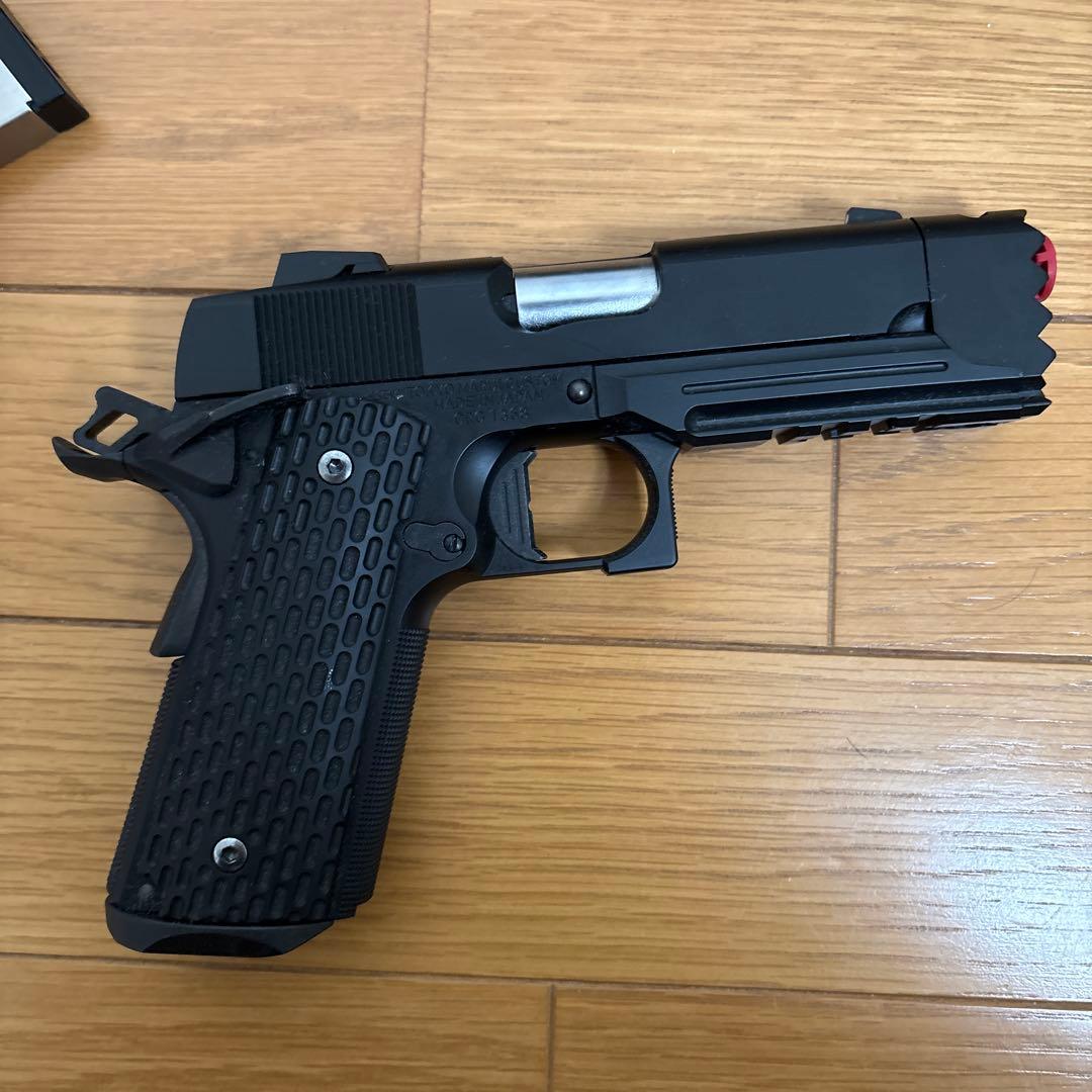 ストライクウォーリア (STRIKE .45) ガスガン