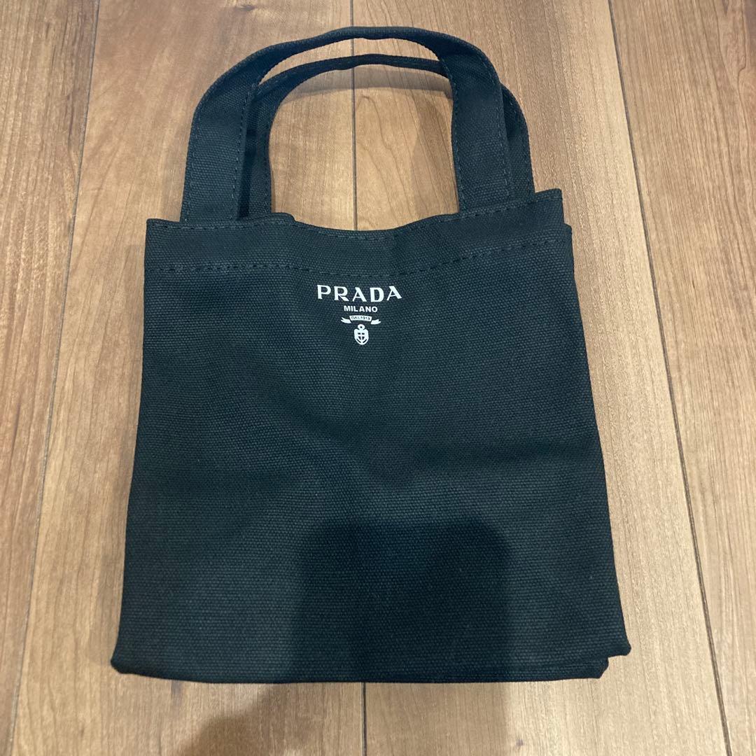 PRADA トートバッグ　ノベルティ　非売品
