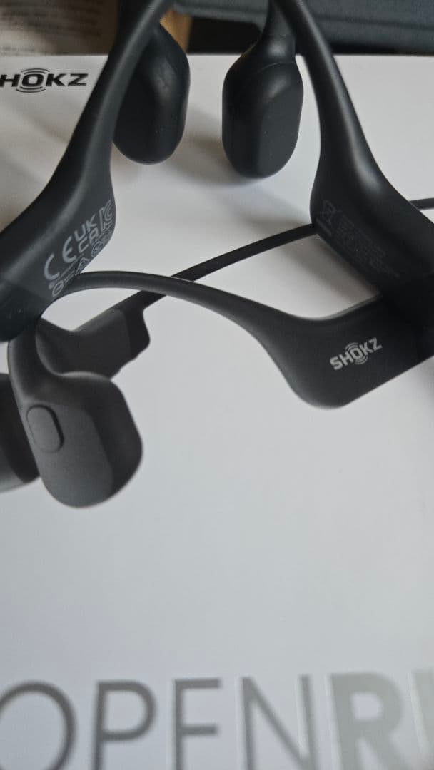 Shokz OpenRun 骨伝導イヤホン
