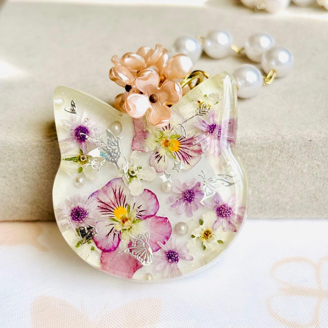 No.3152♡ドライフラワー♡パンジー♡パール♡レジンチャーム