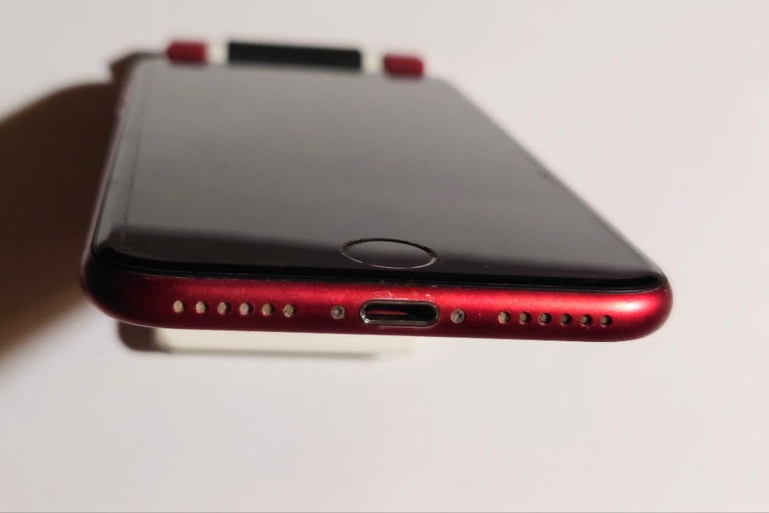 iPhone SE2 (A2296) 64GB RED, バッテリー73%