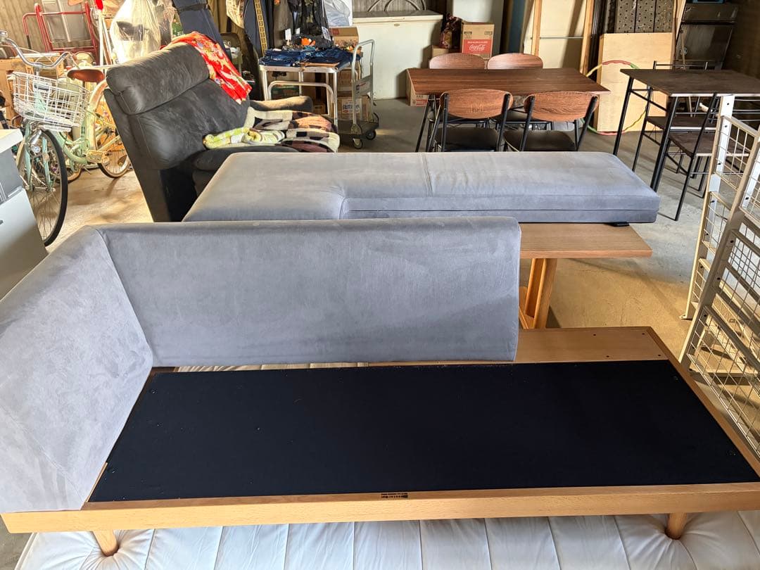 マスターウォールmasterwal グレー ファブリックソファ 2023年製