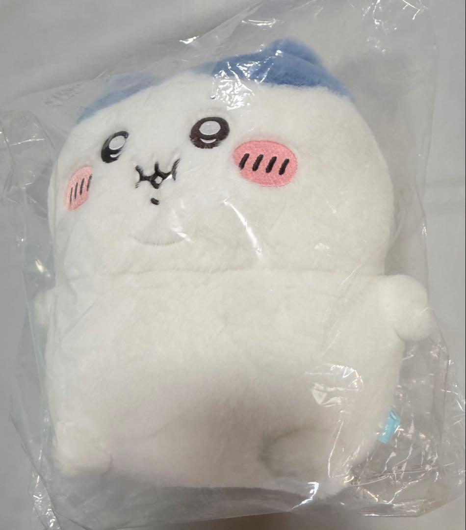 ちいかわ 重め！ぼっちゃり抱っこぬいぐるみ（ハチワレ）　お顔厳選