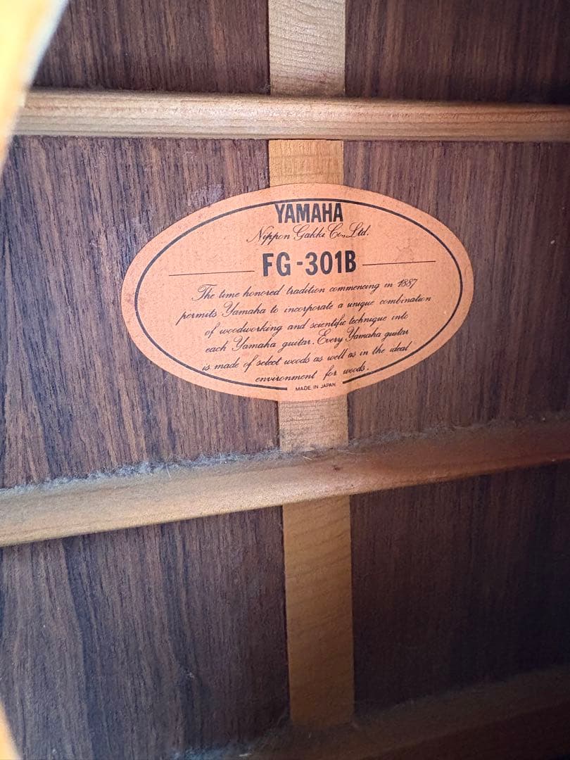 Yamaha アコースティックギター fg-301b