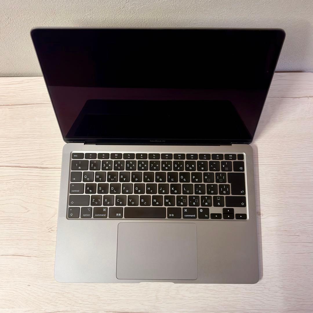 【美品】MacBook Air M1 / 16GB 256GB