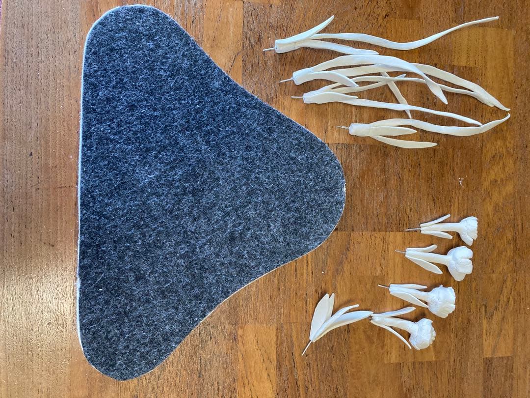 ハシビロコウ オブジェ　粘土　フィギュア 置物　ハンドメイド　鳥