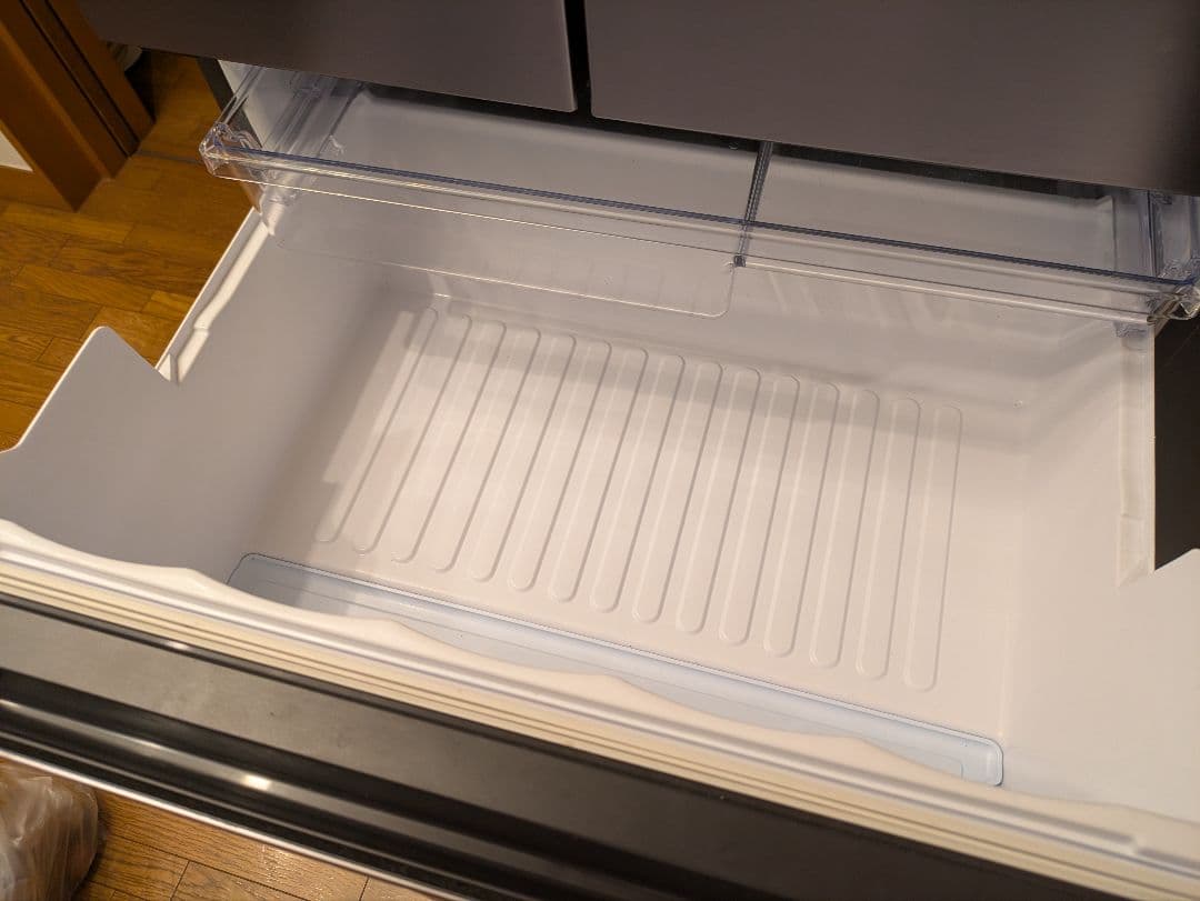 【9月末まで】SHARP メタルドア 冷蔵庫 2024年購入