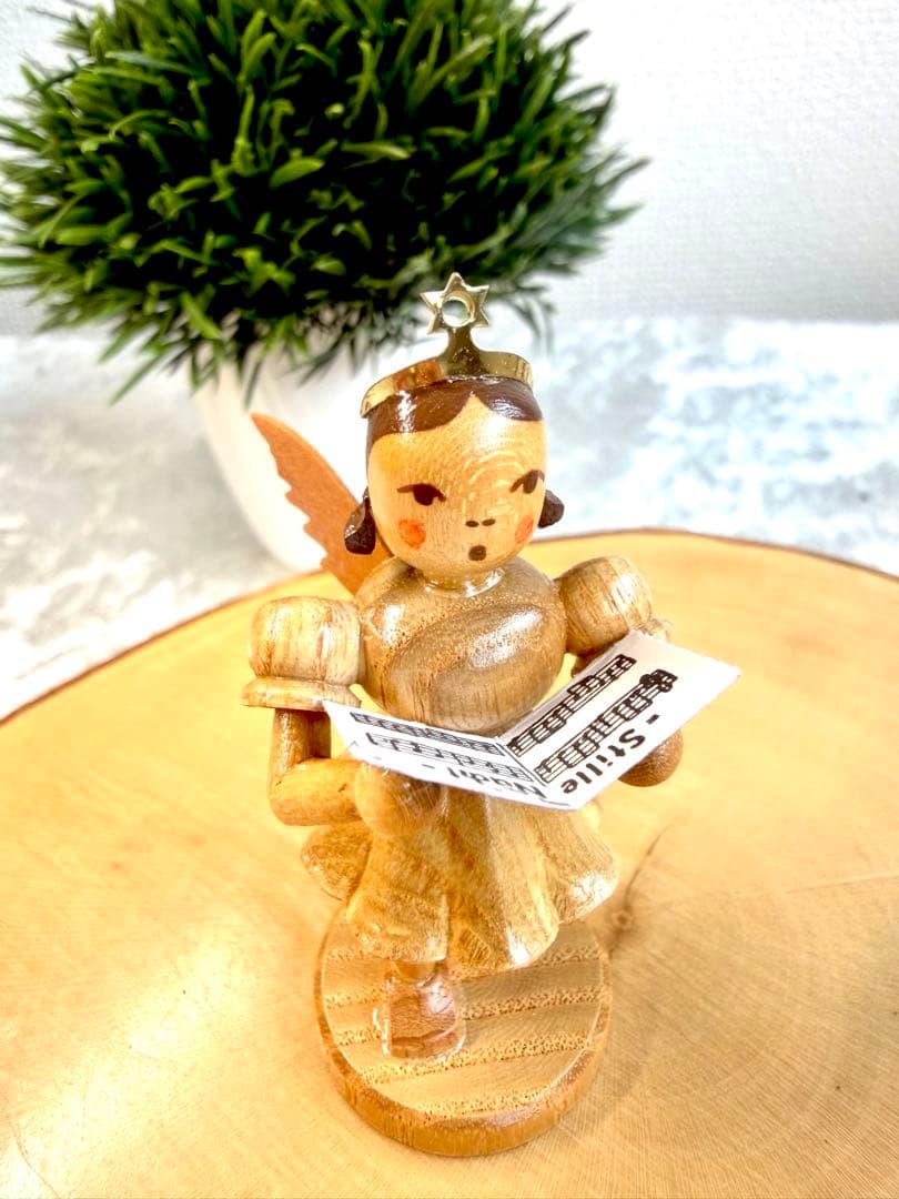 ［新品］ドイツ製　木製ミニチュア天使合唱隊の人形6体セット