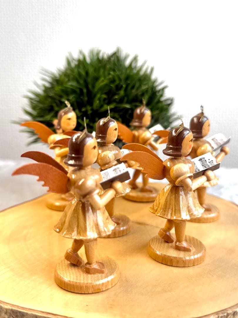 ［新品］ドイツ製　木製ミニチュア天使合唱隊の人形6体セット