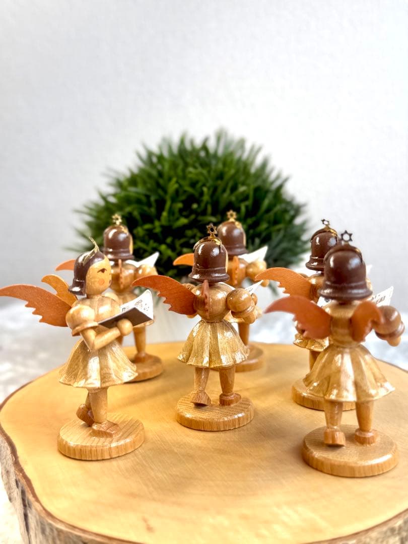 ［新品］ドイツ製　木製ミニチュア天使合唱隊の人形6体セット