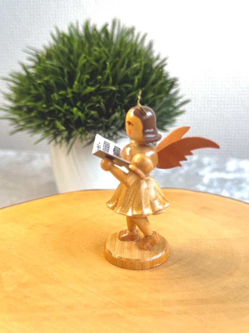 ［新品］ドイツ製　木製ミニチュア天使合唱隊の人形6体セット