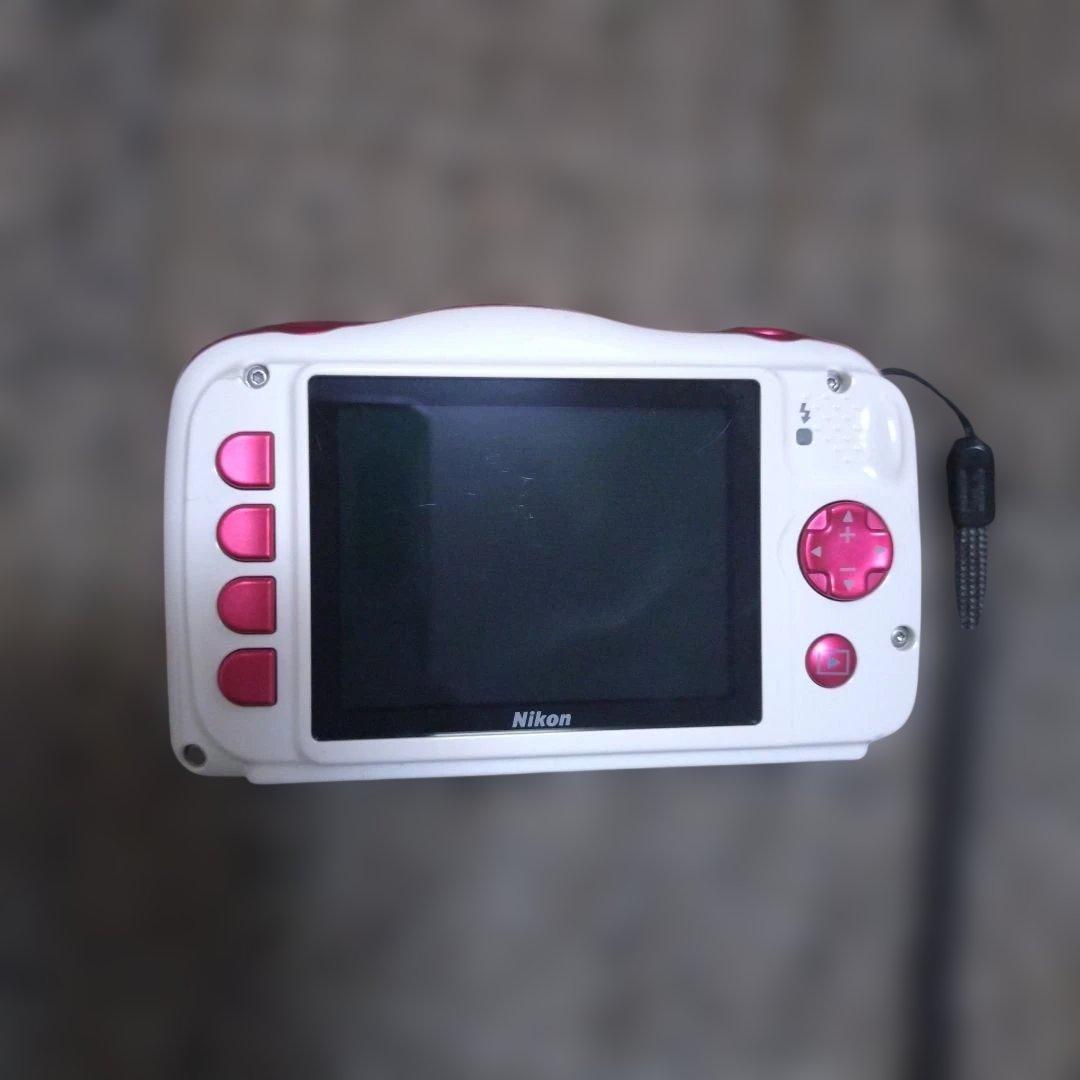 Nikon　COOLPIX　W150