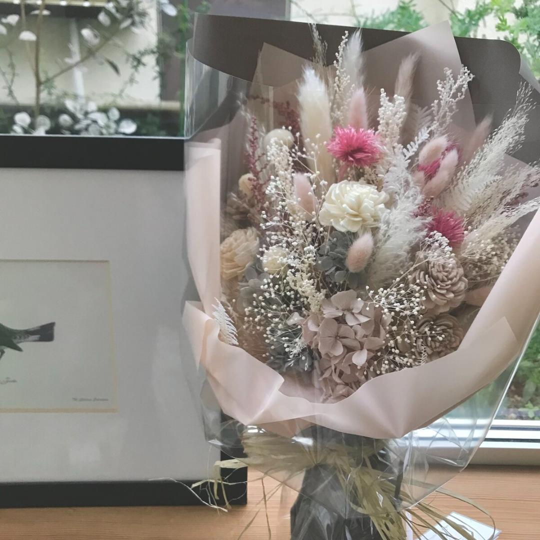 くすみピンク&グレーのスワッグ(ブーケ）M ふっくらタイプ　たくさん再販