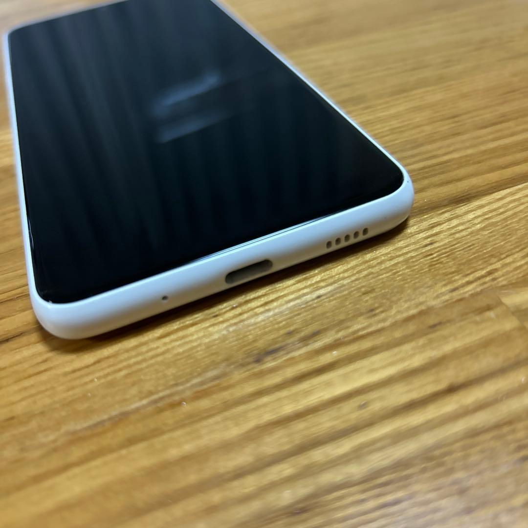 Galaxy A22 5G sc-56B ホワイト