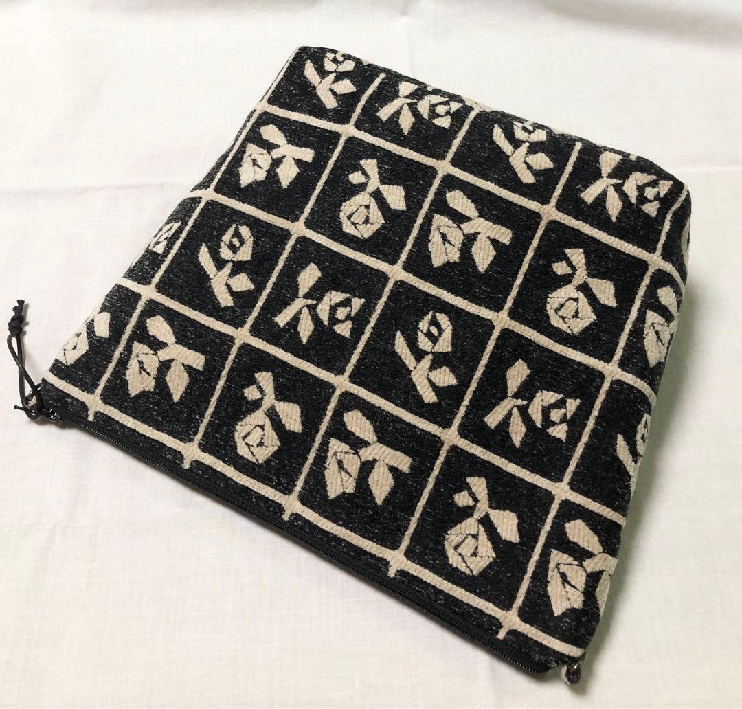 【ご予約品】ミナペルホネン lulu ベージュ ブラック ポーチ