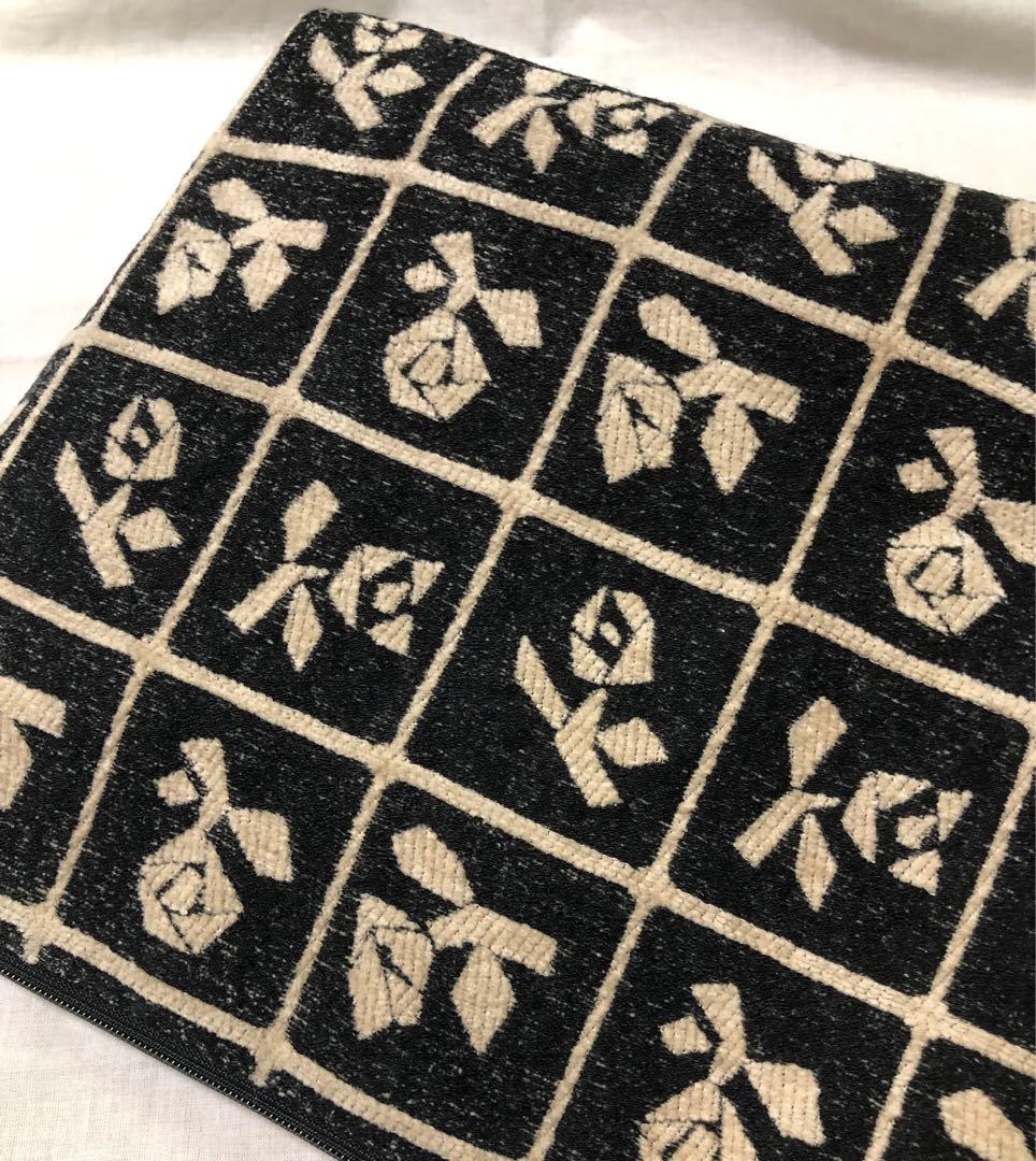 【ご予約品】ミナペルホネン lulu ベージュ ブラック ポーチ