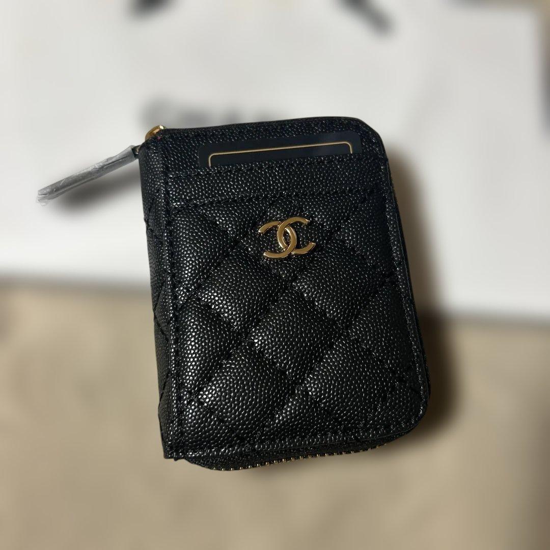 CHANEL ミニ財布 ノベルティ