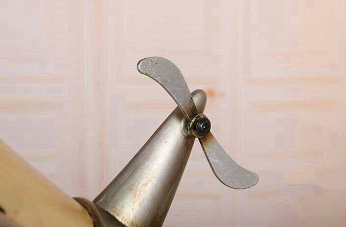 ヨーロッパ式レトロな飛行機の置き時計時計がテーブルを飾る時の時計の置物w45