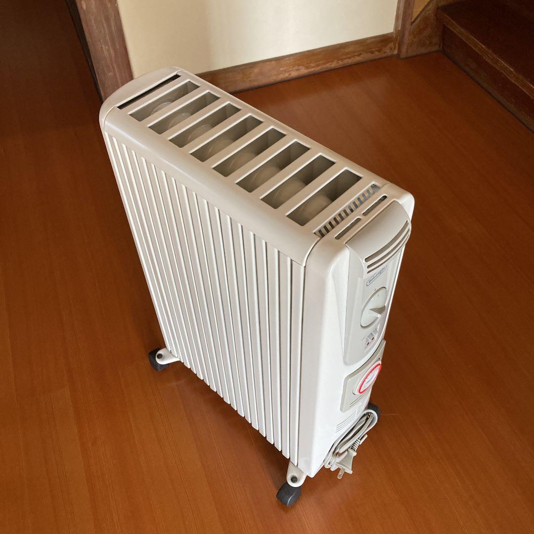 電気ヒーター DeLonghi 091521TE