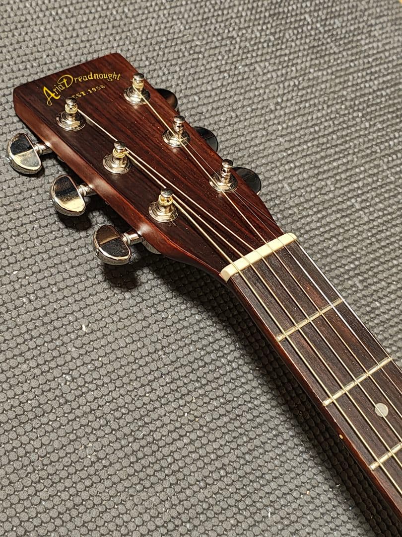 単板トップAria Dreadnought AD-28/美品